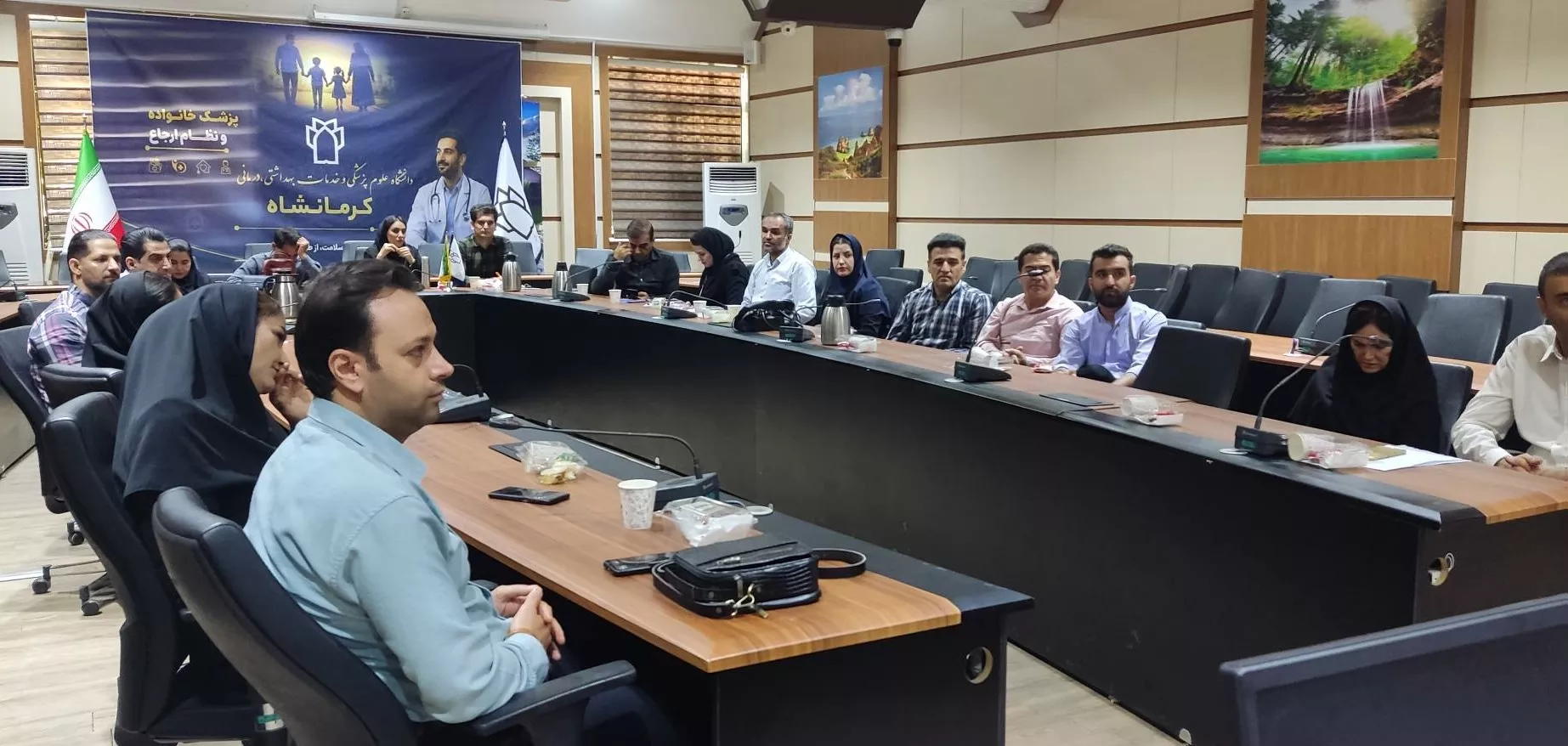 جلسه بررسی مشکلات سامانه های بیمه ای